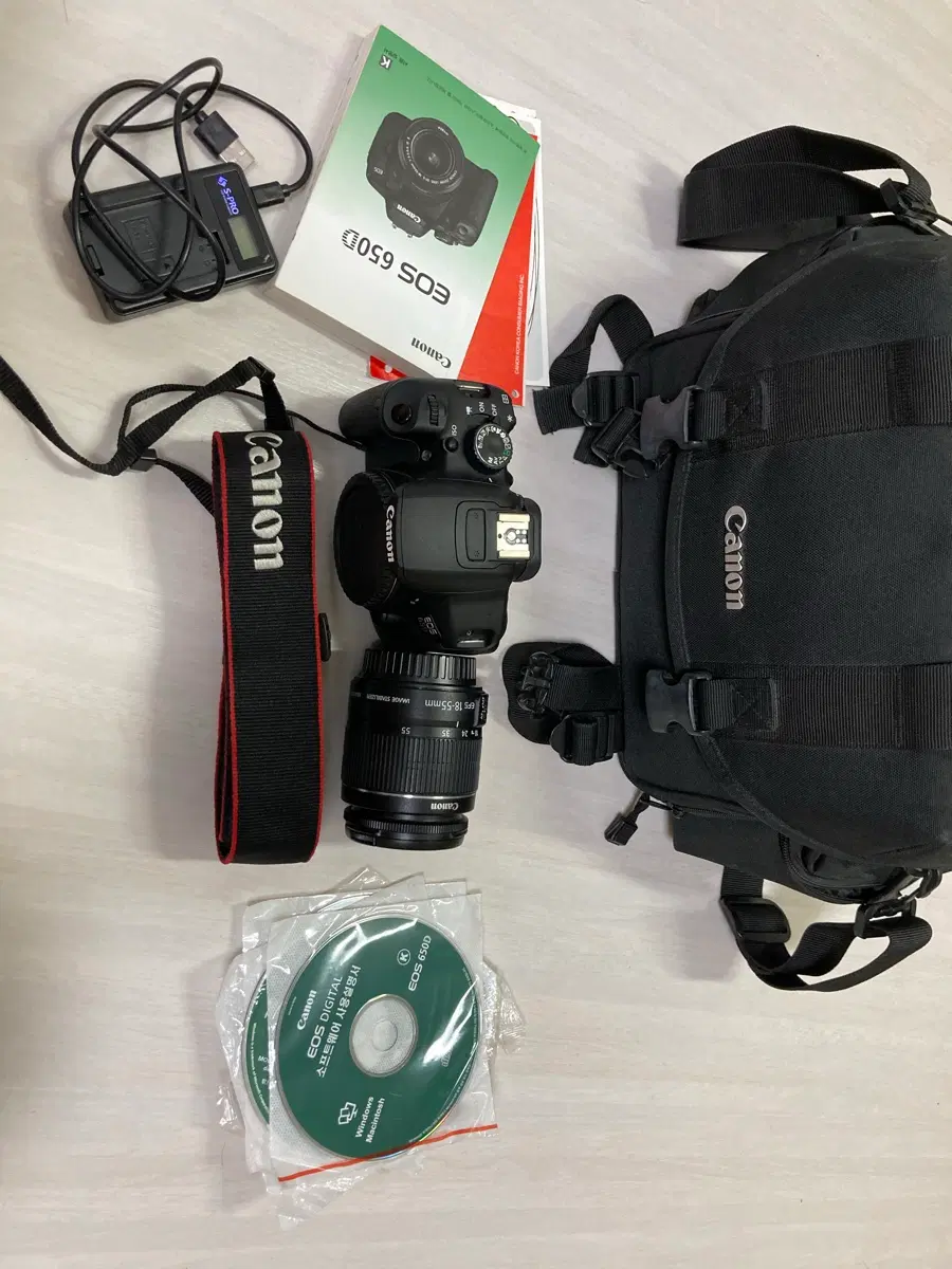 캐논 EOS 650D DSLR 카메라 + 렌즈 풀세트