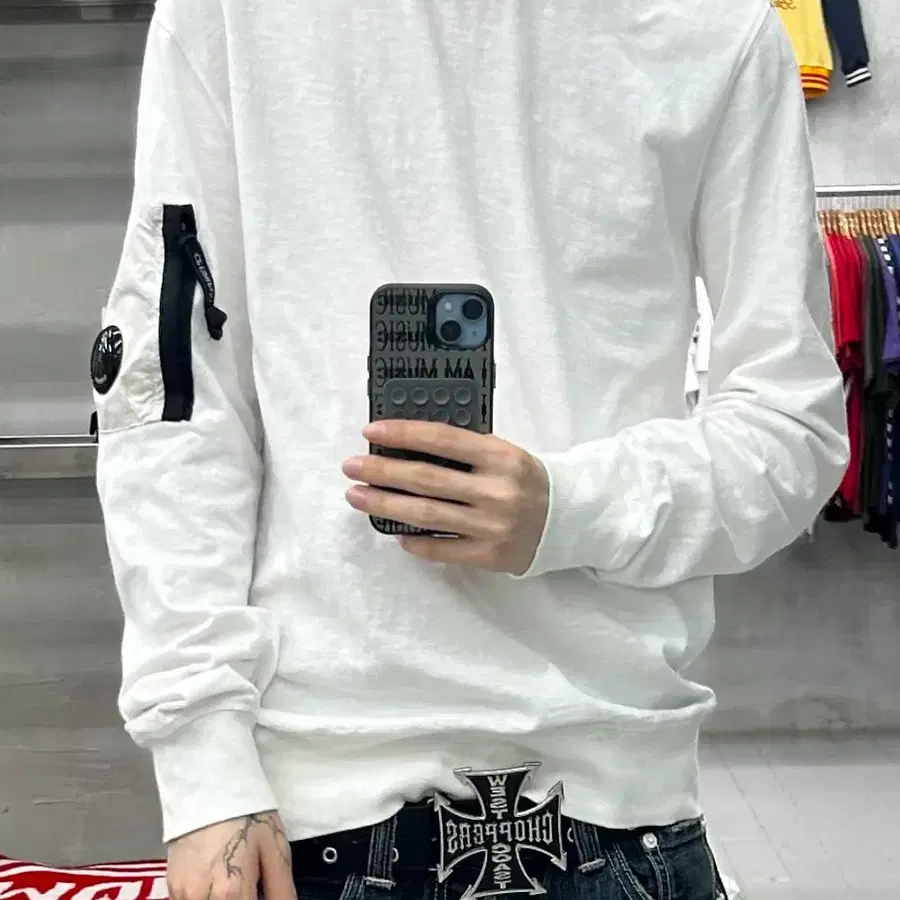 (L) CP컴퍼니 렌즈와펜 맨투맨