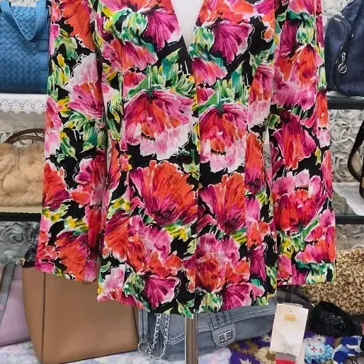 LIZ CLAIBORNE 실크 100% 자켓 55 66