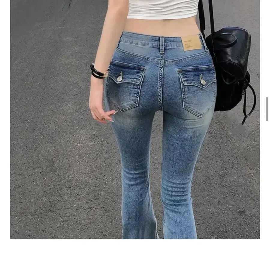 새상품 뒷포켓 부츠컷 청바지