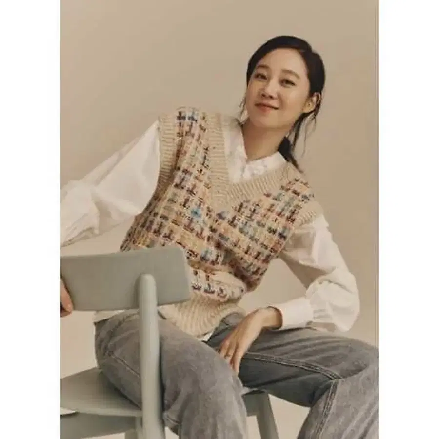 써스데이아일랜드 공효진 트위드 베스트 S