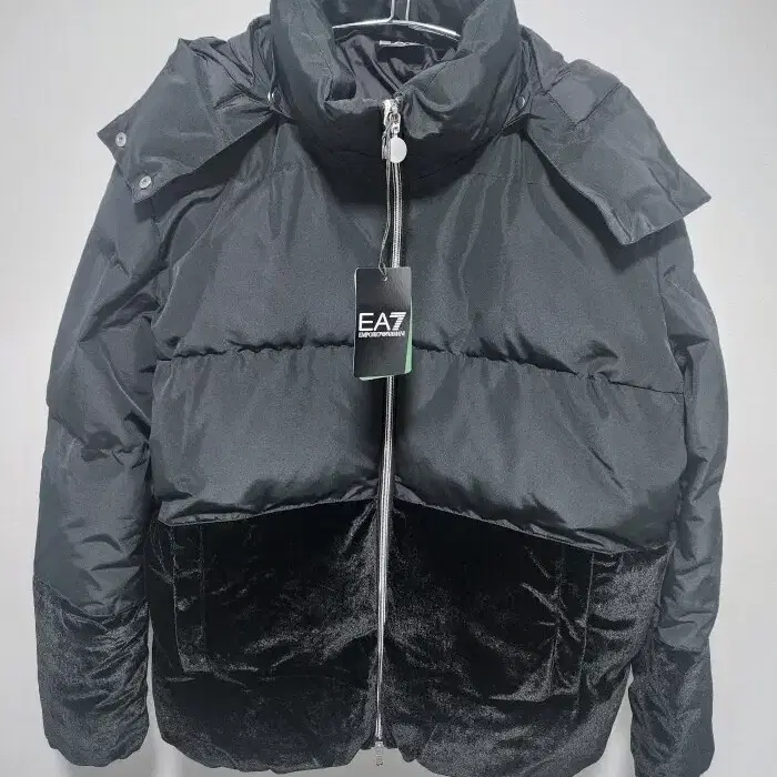 Emporio armani 소재 믹스 톤온톤 패딩 자켓