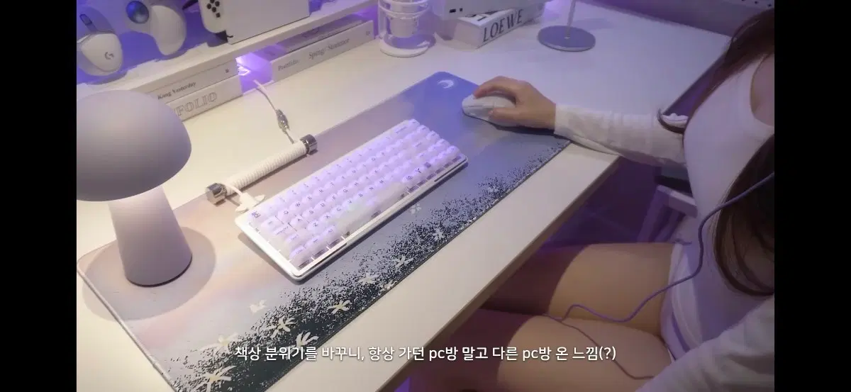 유튜버 안미르 사용) 라이프스윗 감성 아트 유화 그림 키보드 게이밍 마우스 장패드