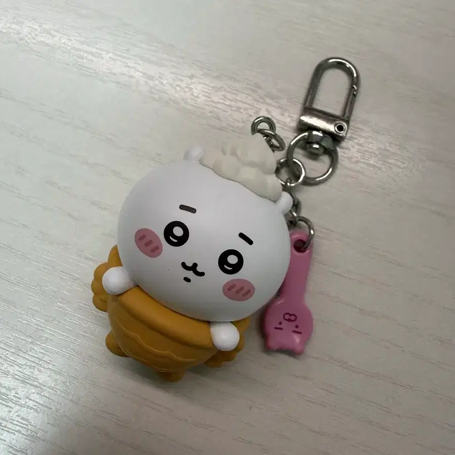 치이카와 카카오프렌즈 콜라보 열쇠고리 먼작귀