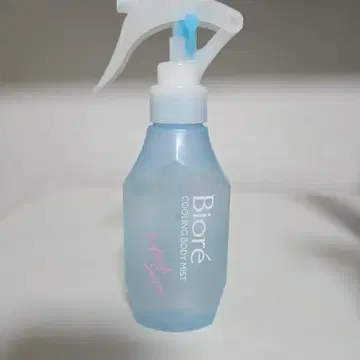 ビオレクーリングボディミストリフレッシュサボン