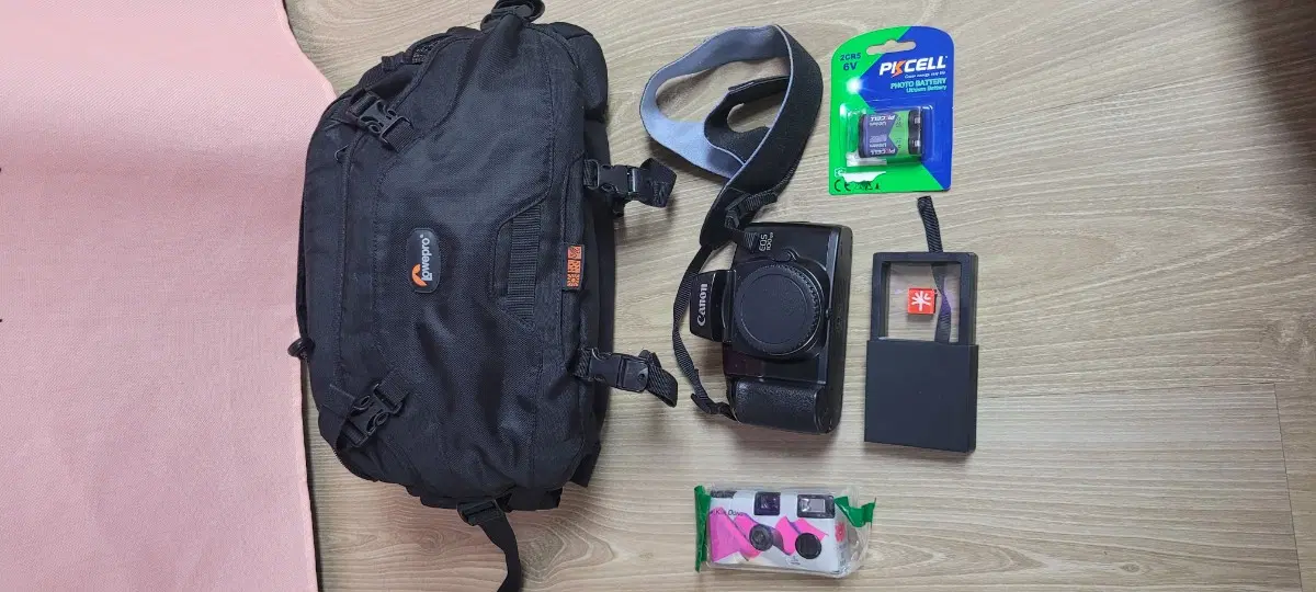 캐논 EOS 100QD 필름카메라