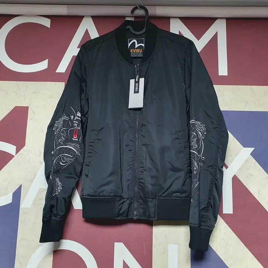 EVISU 에비수 스카쟌 점퍼 드래곤 자수 자켓 S 90 사이즈 블랙