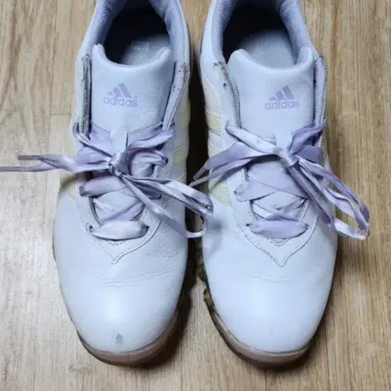 아디다스 여성 리본 천연가죽 골프화-(235)