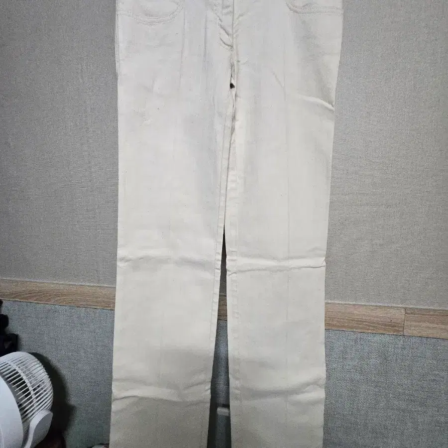 돌체앤가바나 아이보리 팬츠 40