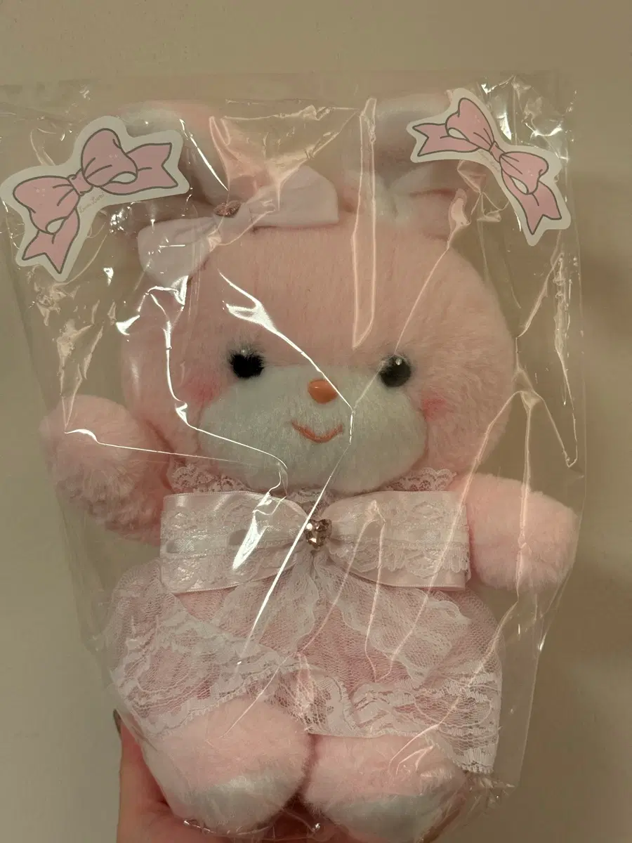 러뷰루미 요시토쿠 토끼인형