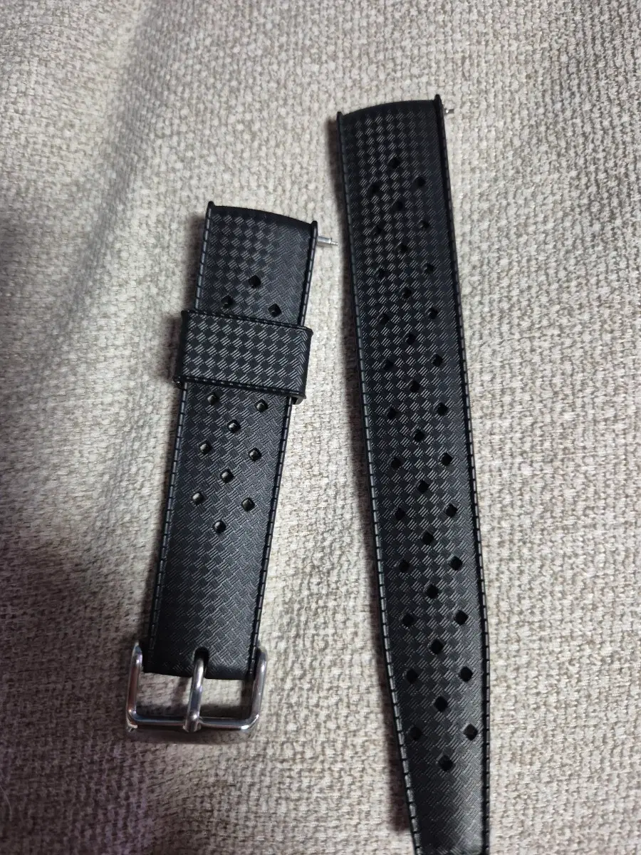 20mm 블랙 러버 스트랩 밴드