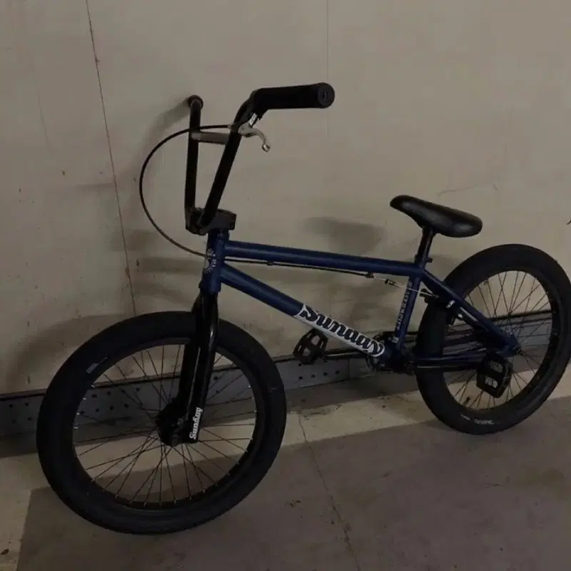 선데이 Bmx 네이비 급처
