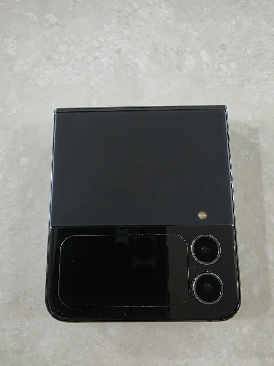 갤럭시 Z플립4 블랙 256GB 자급제