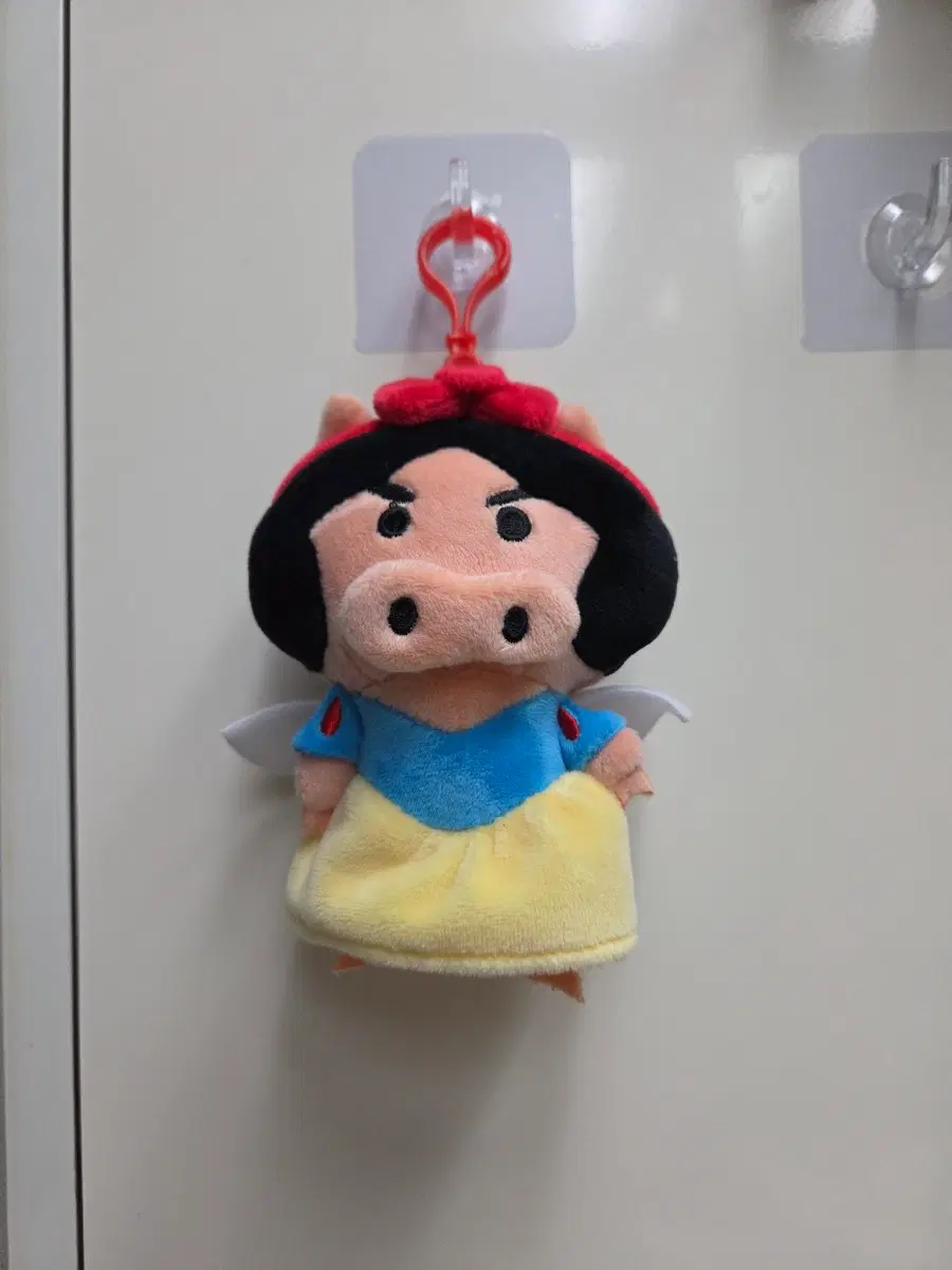 부리부리대마왕 백설공주 돼지 인형