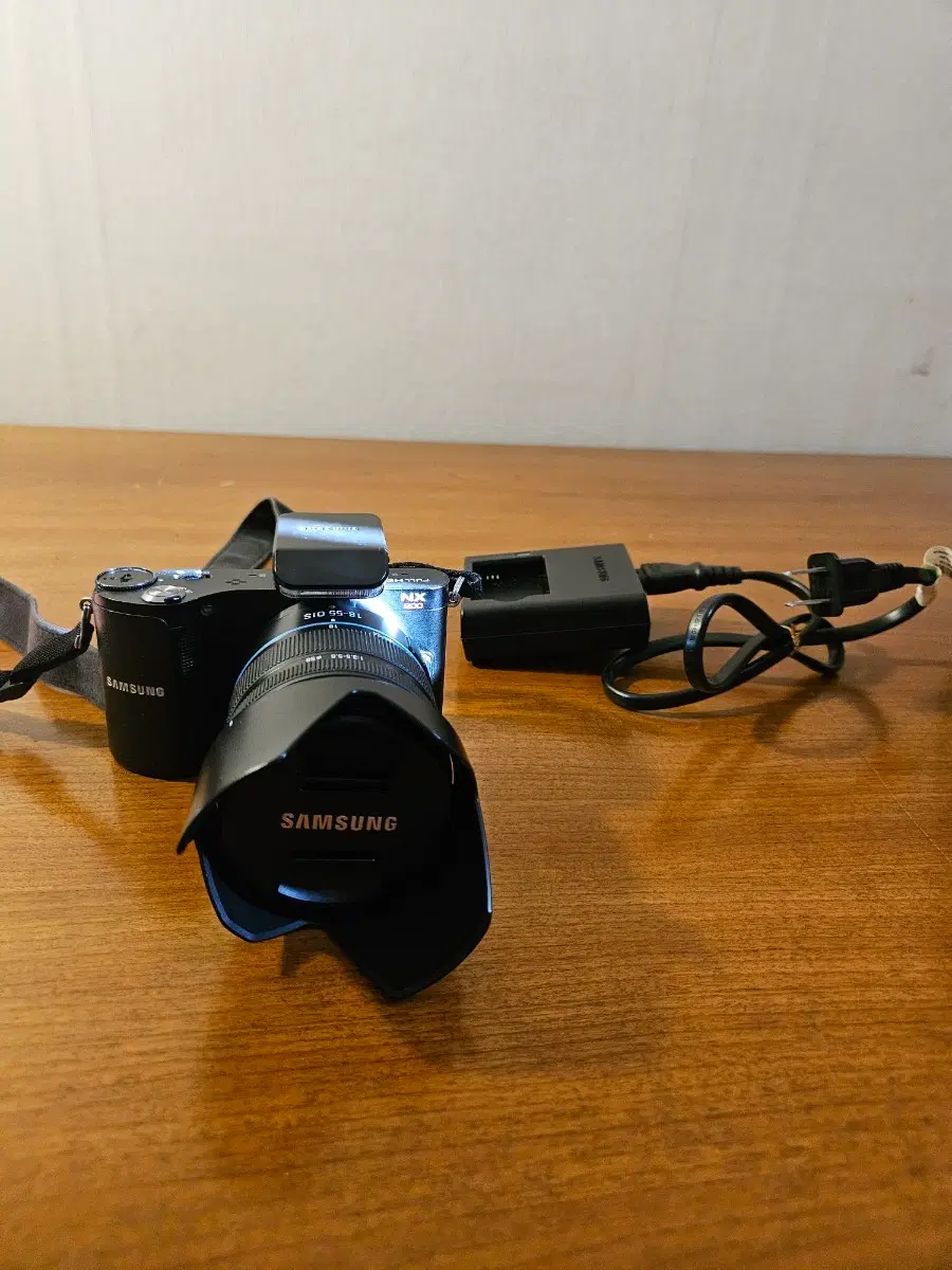 삼성 미러리스 카메라 NX200