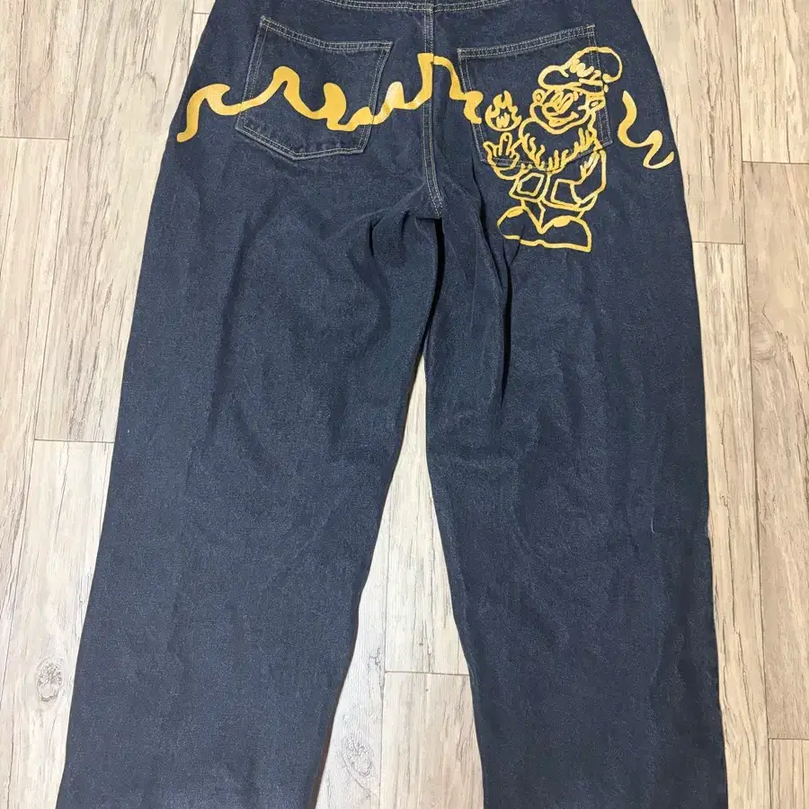 위캔더스 DWARF DENIM PANTS (BLACK)
