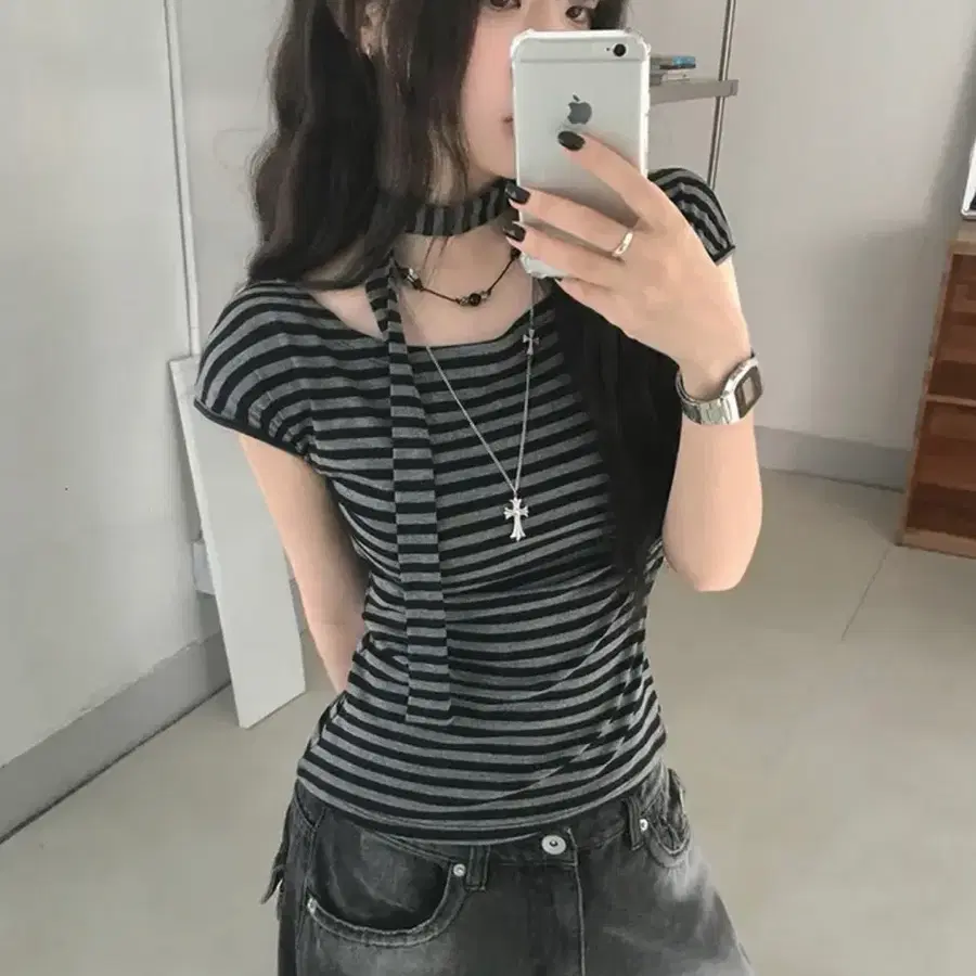 (새상품) 오프숄더 보트넥 단가라 스트라이프 반팔 티셔츠 + 머플러
