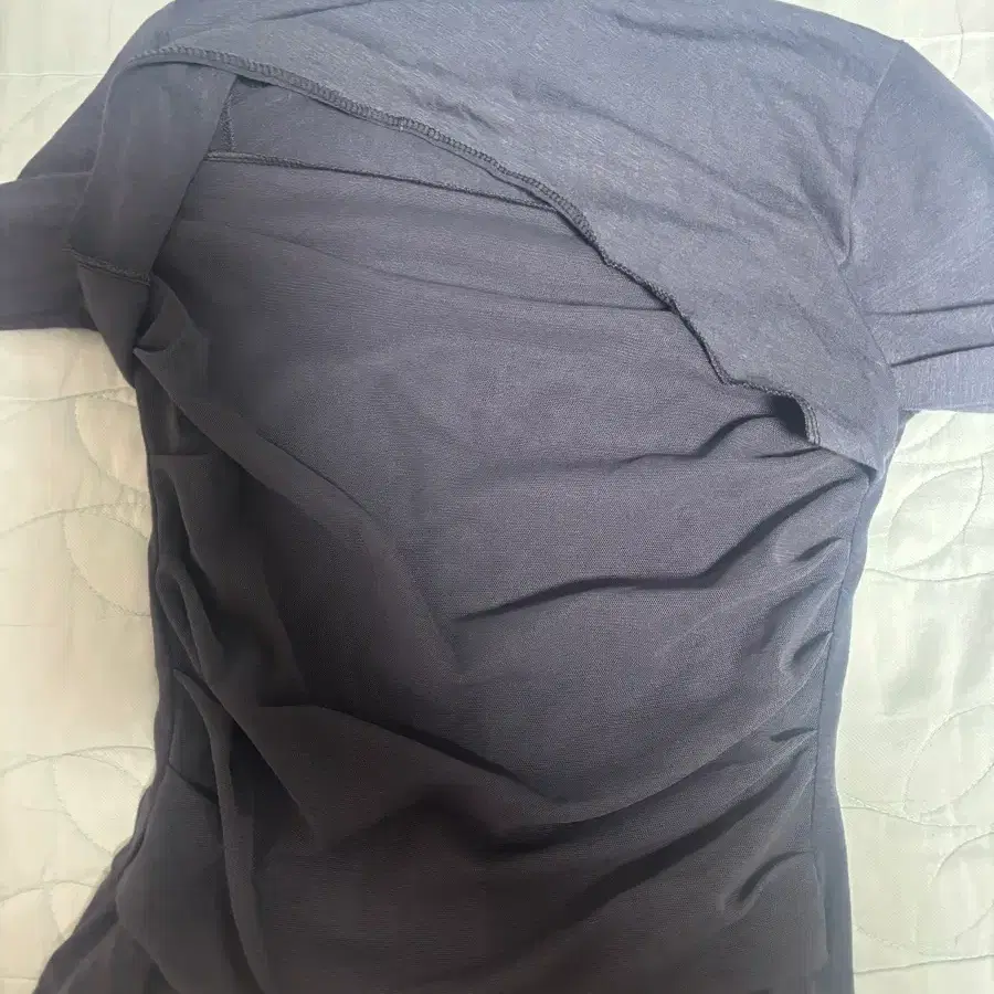 여성 셔링 긴팔티