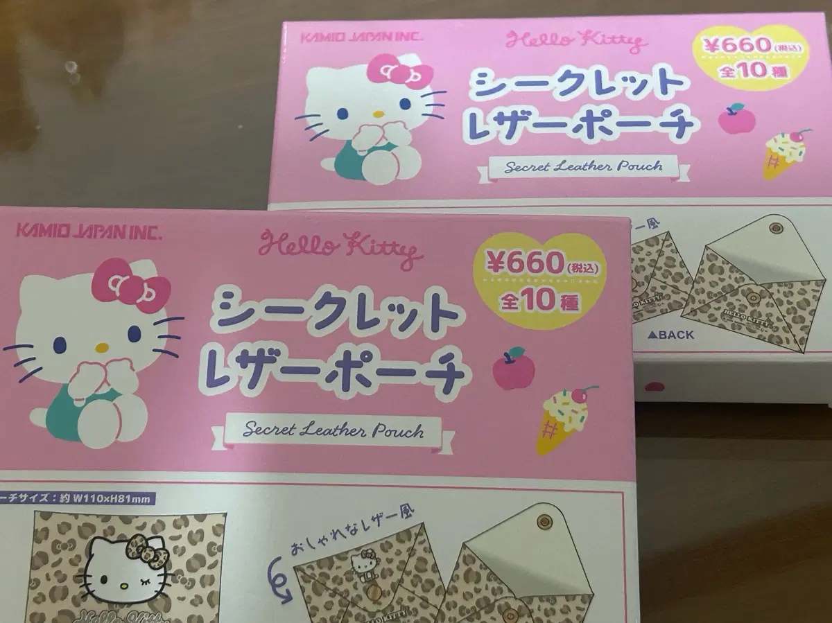 헬로키티 시크릿 레더 랜덤 파우치