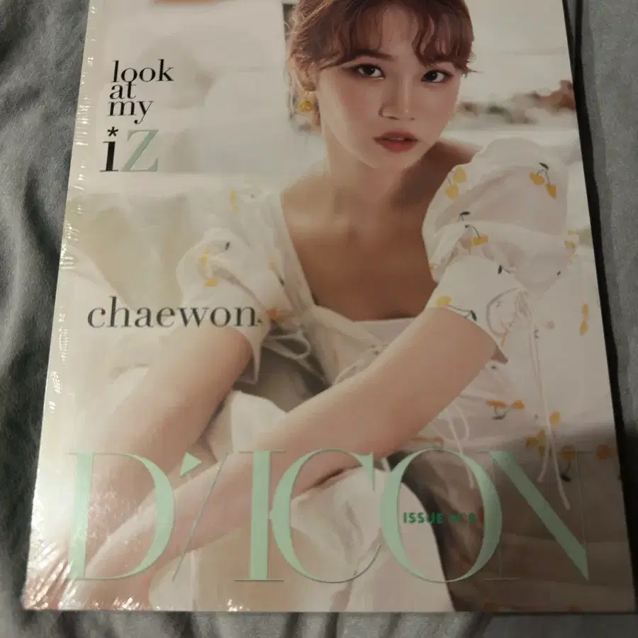 디아이콘 vol.8 아이즈원 채원 미개봉