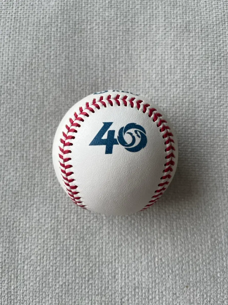 KBO 40주년 공인구 커미셔너 없는 버전