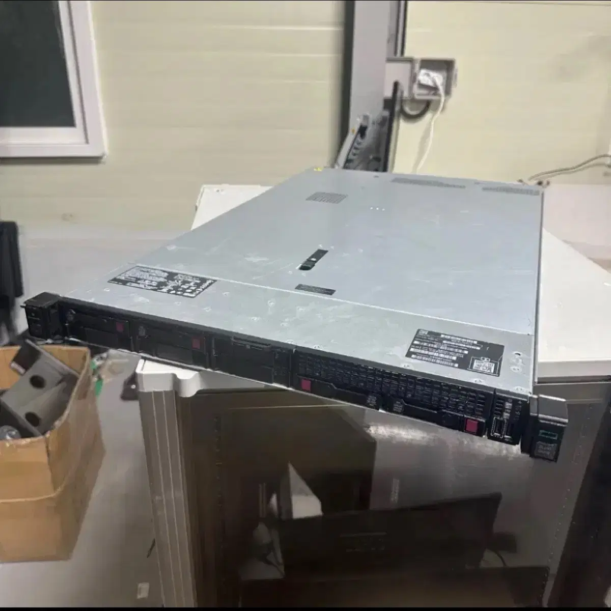 HP ProLiant DL360 8bay 서버 GEN10 4112
