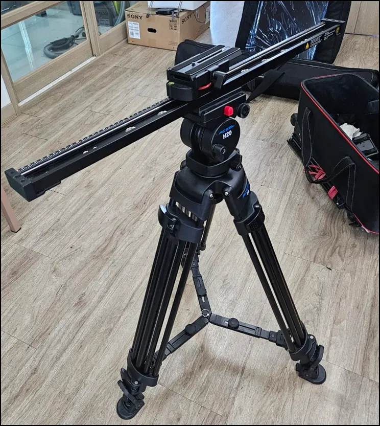 [중고] 에이스빌 Acebil H20 유체 헤드 + T752 알루미늄 삼각대 + 슬라이더 세트
