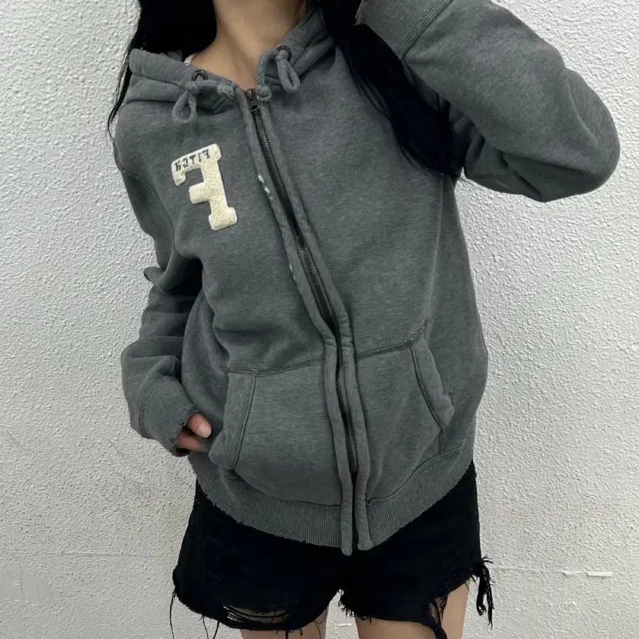 아베크롬비 센터로고 그레이 후드집업 S