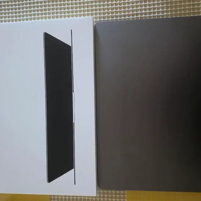삼성 갤럭시북6 프로 (40.6cm)갤럭시 북6 프로 (40.6cm) Core Ultra X7 / 512GB PC NT960XJG-KL72G