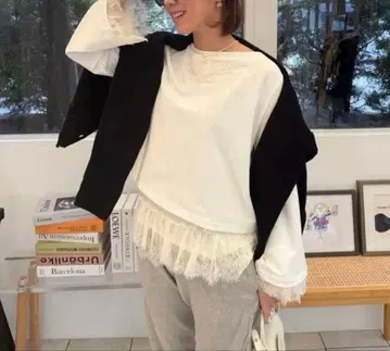 [새상품] rosymonster 부케 자수 레이스 레이어드 상의