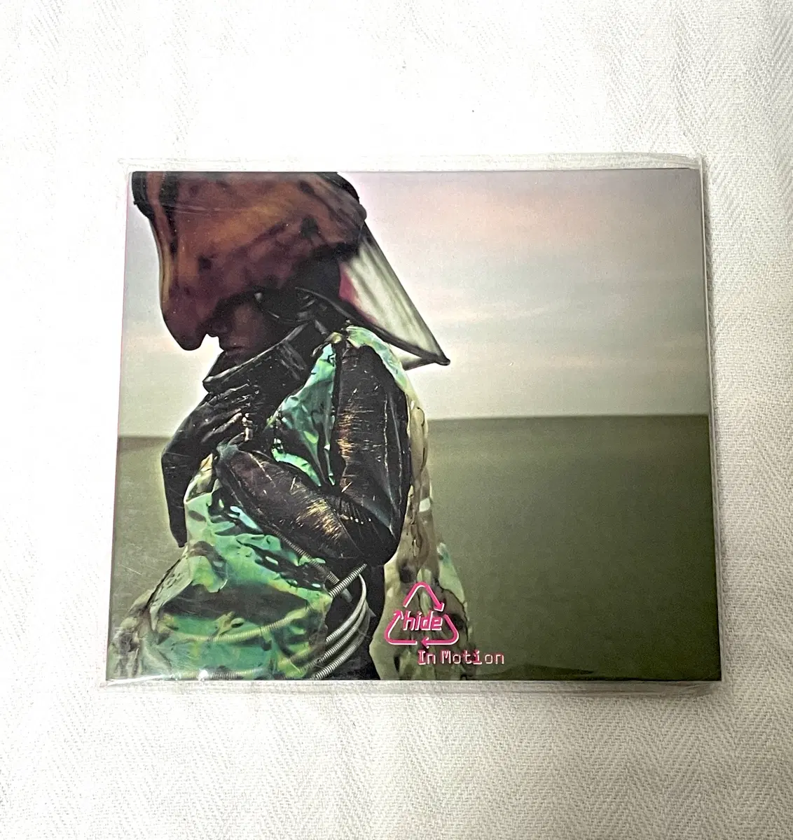 hide - In Motion 싱글 CD