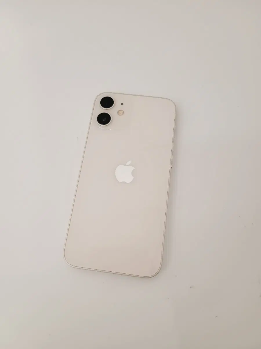 아이폰12미니 64GB 판매합니다!