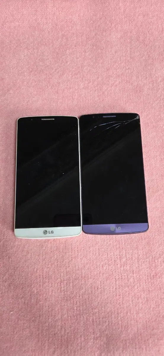 LG-F460 화이트 보라 소장용
