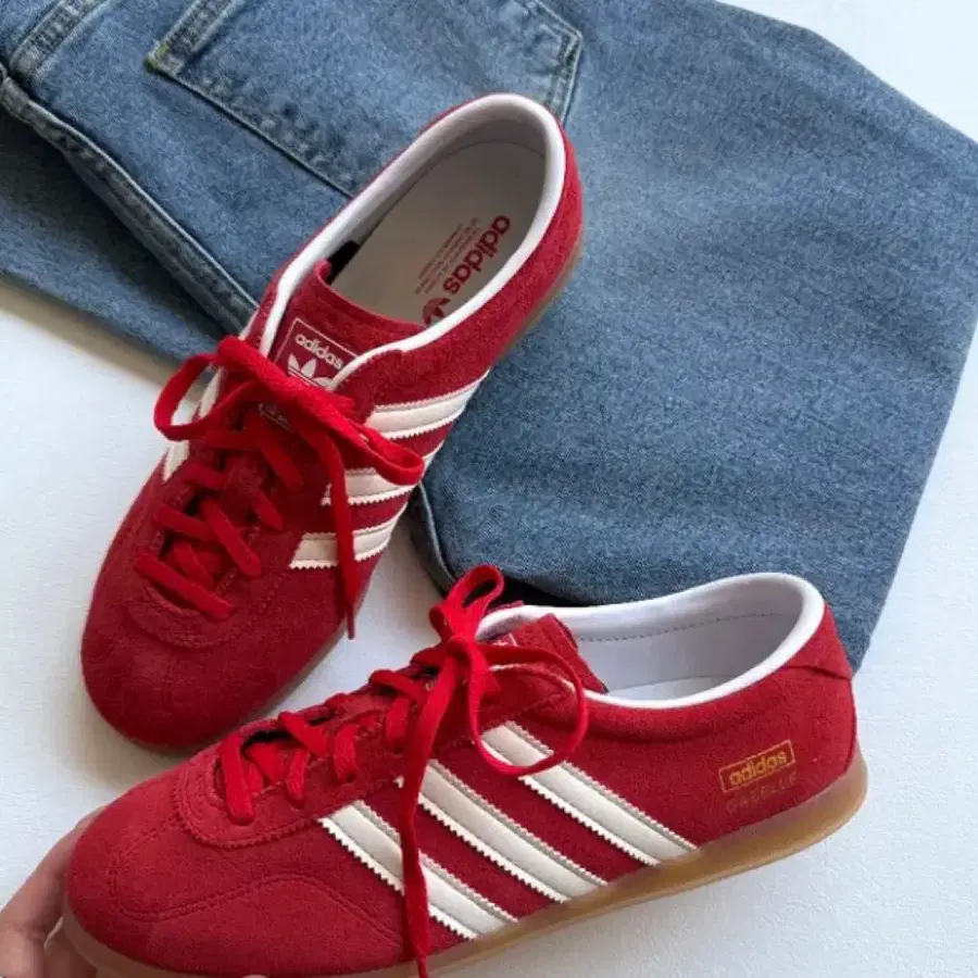 아디다스 adidas 가젤 로우 프로 레드 스웨이드  스니커즈 265