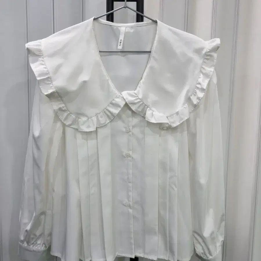 프릴 블라우스 화이트