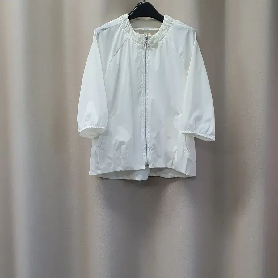 프랜치오브 얇은 간절기 자켓