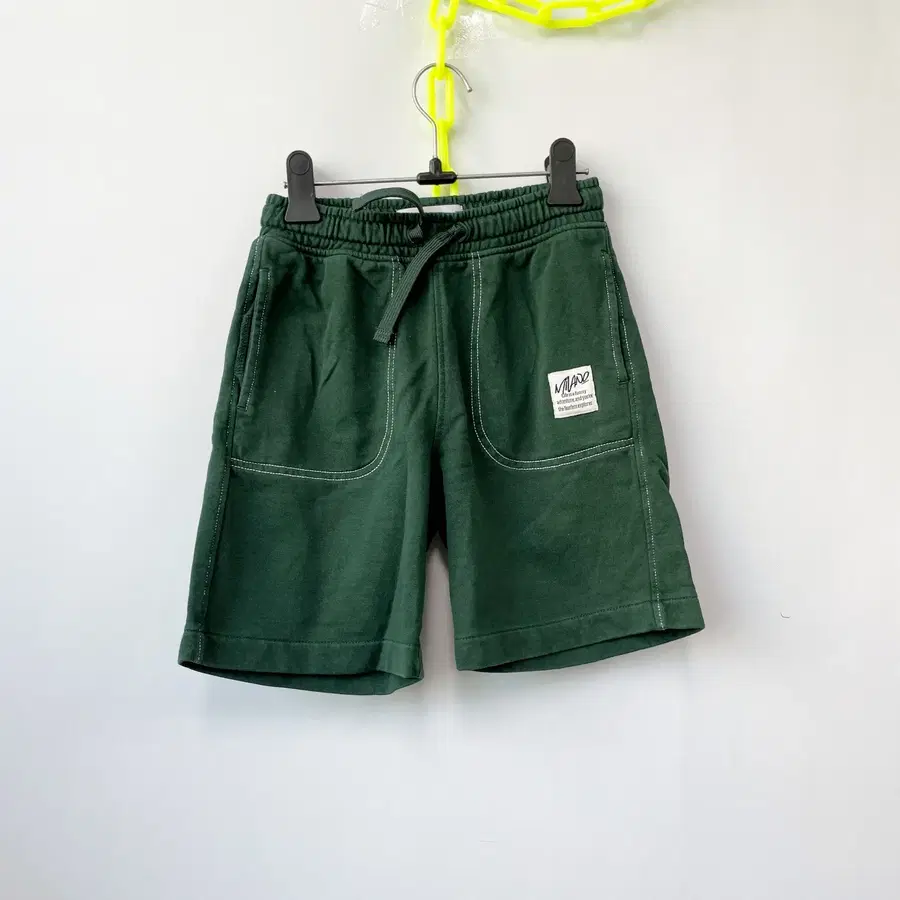 자라 쥬니어 밴딩반바지 128