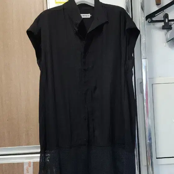 이세이미야케 롱베스트 오버핏 2사이즈