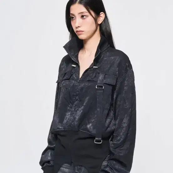 YEEL 하이넥 집업 자켓 블랙