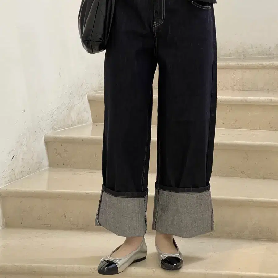 Leu 컨셉제이 롤업생지데님