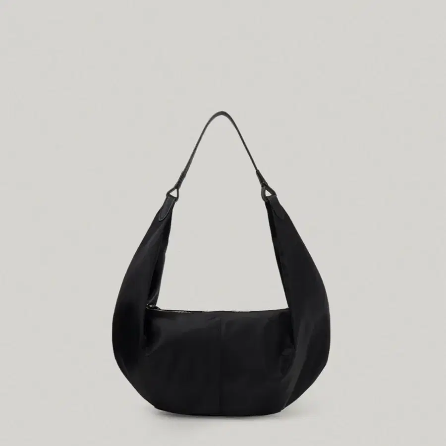 폴뉴아 ROCKY BAG-NYLON (BLACK) 로키백 나일론