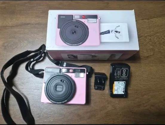 라이카 소포트 폴라로이드 카메라