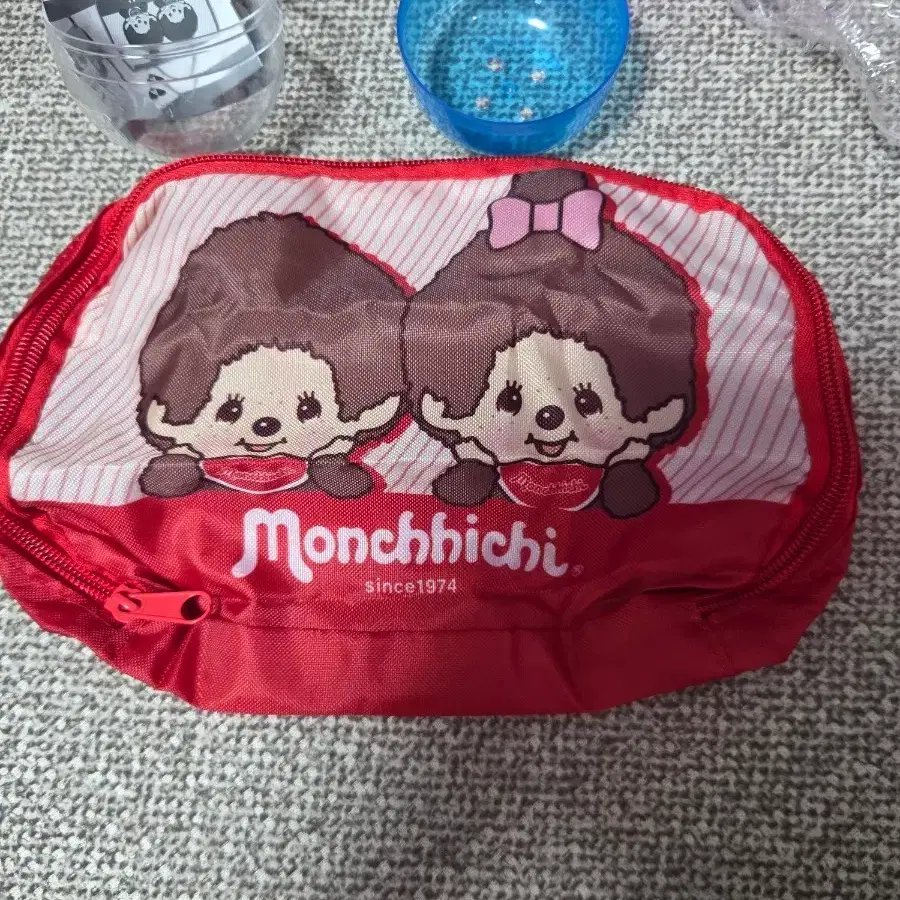 몬치치 파우치 가챠