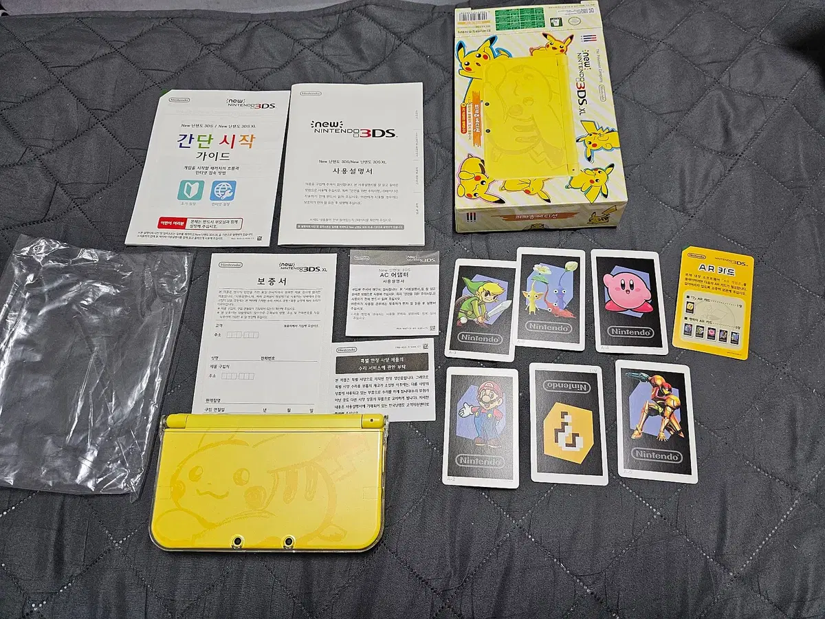 닌텐도 3DS XL 피카츄 에디션(뉴큰다수)+닌텐도 2DS XL 몬스터볼 에디션+포켓몬스터 칩 다수[일괄판매]