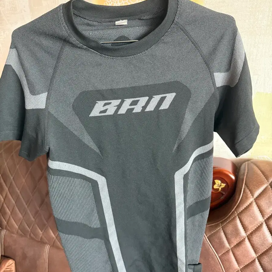 본투윈 이클립스 블랙