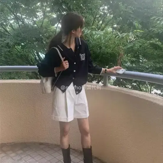 프리티영띵 네이비 라인 배색 가디건