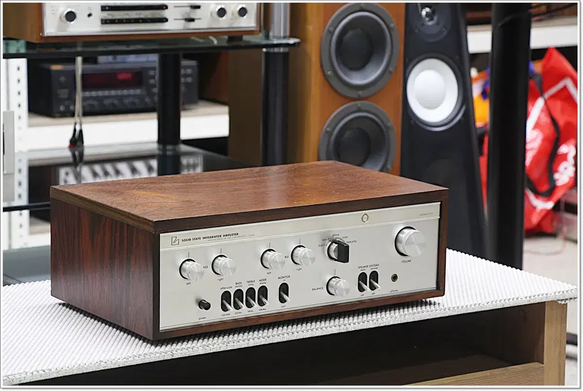 럭스만(LUXMAN) A급 고급형 아날로그 인티앰프 SQ503