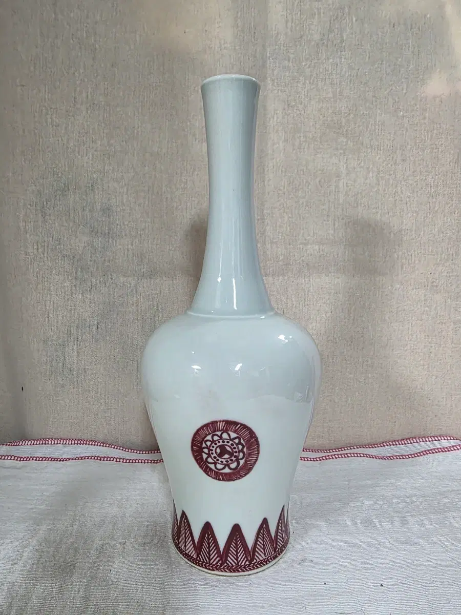 청화백자 유리홍 단화 거치문 요령준형 병