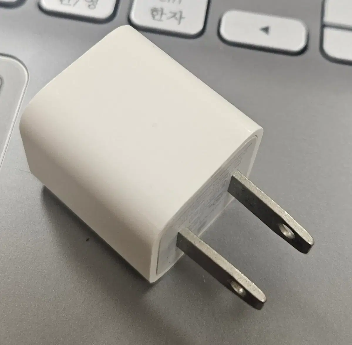 애플정품 충전기 5V1A A1385팝니다