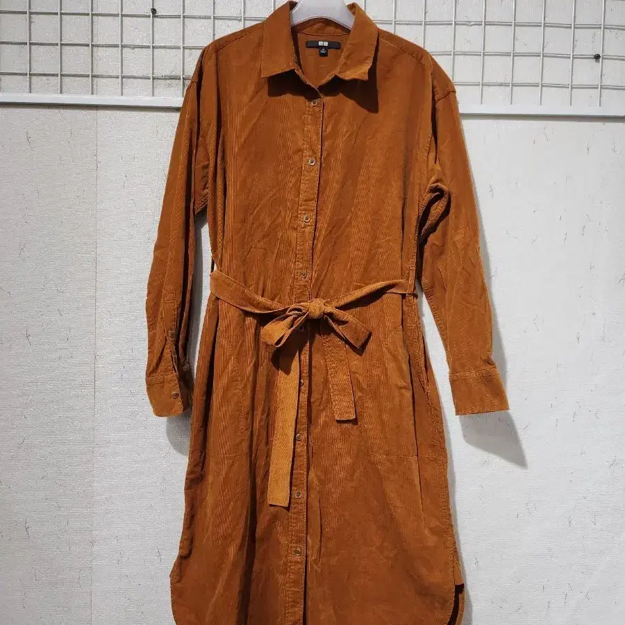 유니클로 코듀로이 셔츠 원피스